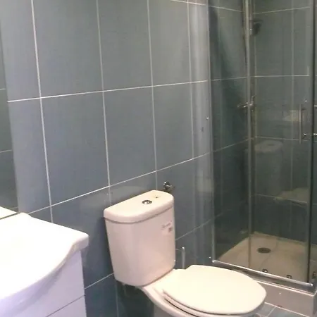 Oliveirinha * ליסבון